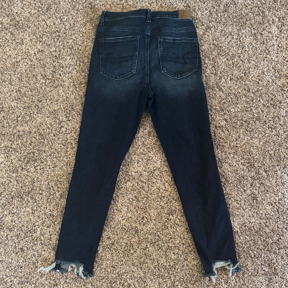 American Eagle Distressed Dark Blue Jeans - Picture 2 of 4